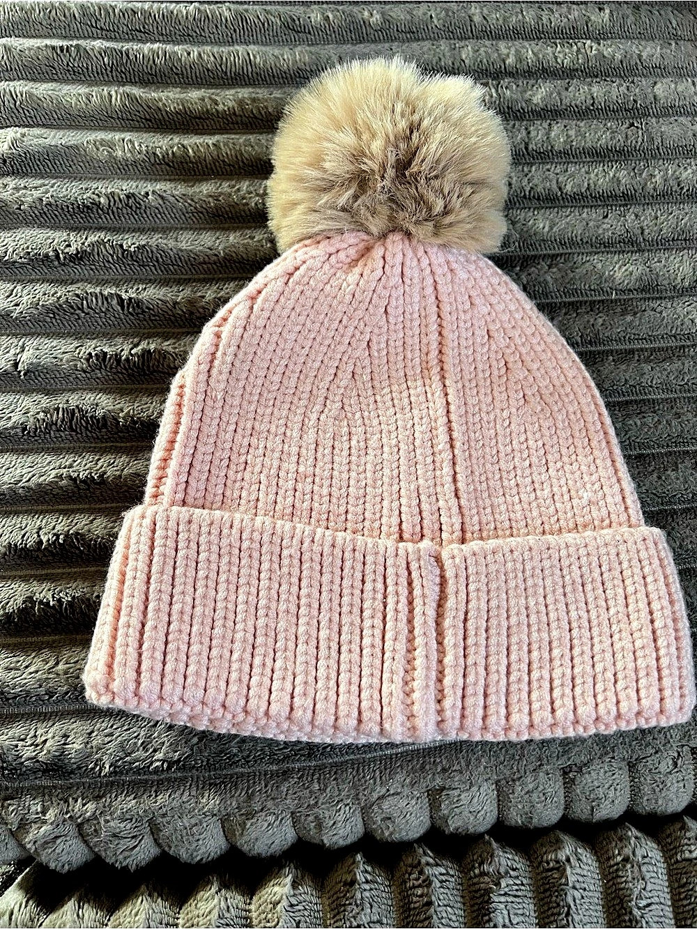 Steve Madden Ribbed Pom Beanie Pink